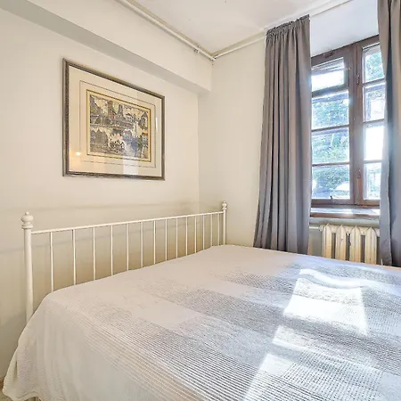 Elegant Apartment In Old Town Vilnius Self Check In 24X7 By H&H Exterior photo
